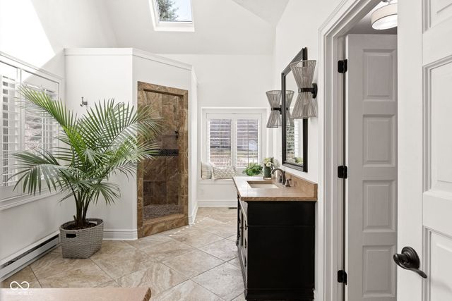 13727 Smokey Ridge Overlook, Carmel, IN 46033