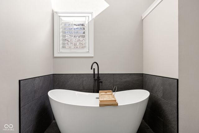 13727 Smokey Ridge Overlook, Carmel, IN 46033