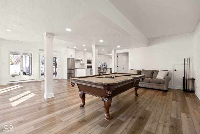 13727 Smokey Ridge Overlook, Carmel, IN 46033