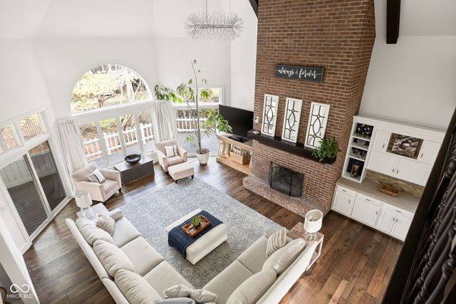 13727 Smokey Ridge Overlook, Carmel, IN 46033