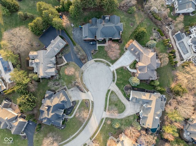 13727 Smokey Ridge Overlook, Carmel, IN 46033