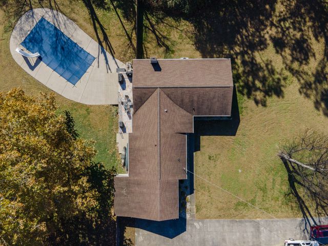 1035 Green Valley Dr, Lewisburg, TN 37091