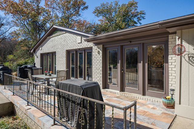 1035 Green Valley Dr, Lewisburg, TN 37091