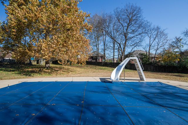 1035 Green Valley Dr, Lewisburg, TN 37091