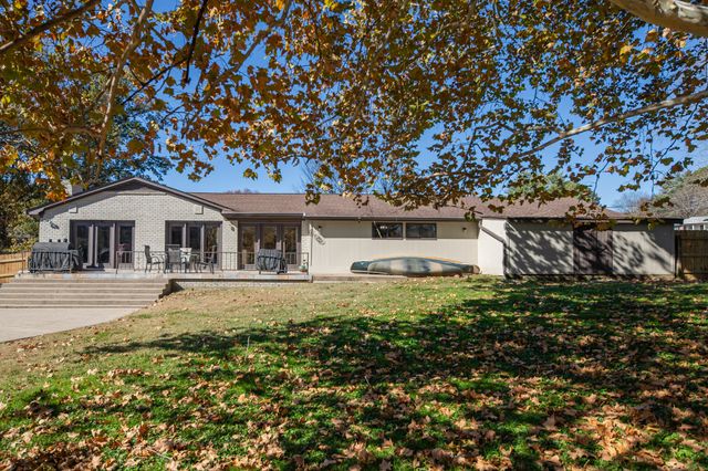 1035 Green Valley Dr, Lewisburg, TN 37091