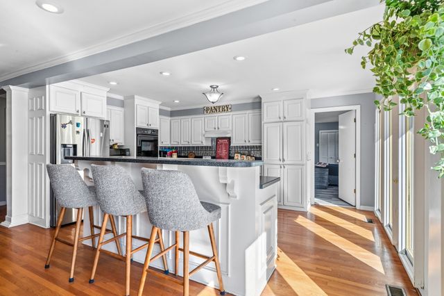 1035 Green Valley Dr, Lewisburg, TN 37091