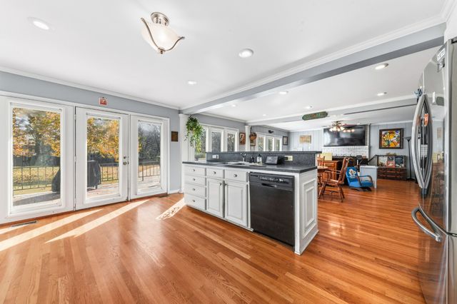 1035 Green Valley Dr, Lewisburg, TN 37091