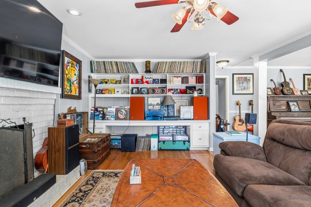 1035 Green Valley Dr, Lewisburg, TN 37091