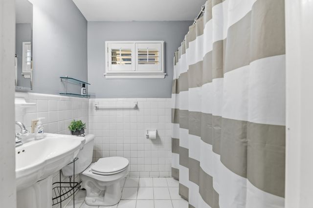 1035 Green Valley Dr, Lewisburg, TN 37091