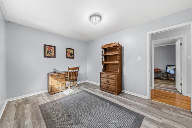 1035 Green Valley Dr, Lewisburg, TN 37091