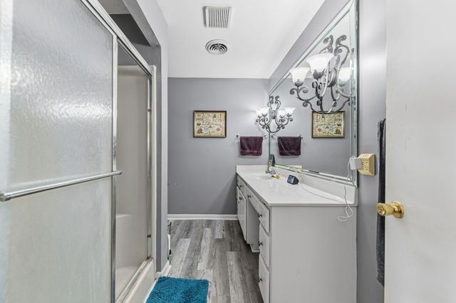 1035 Green Valley Dr, Lewisburg, TN 37091