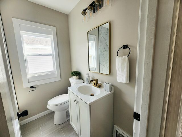 601 Burr Street, Gary, IN 46406