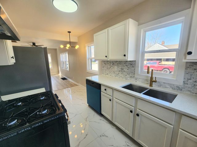 601 Burr Street, Gary, IN 46406