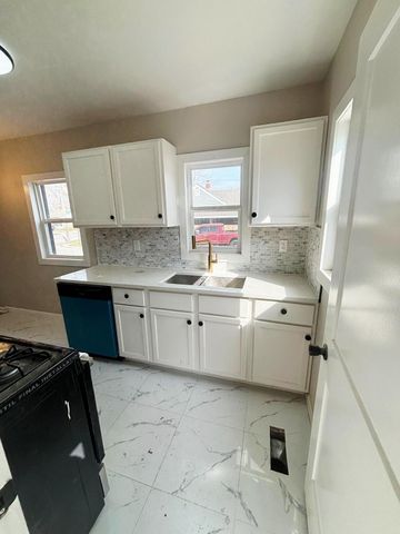 601 Burr Street, Gary, IN 46406