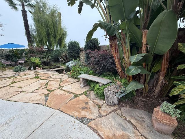 1920 Rockypoint Way, Riverbank, CA 95367