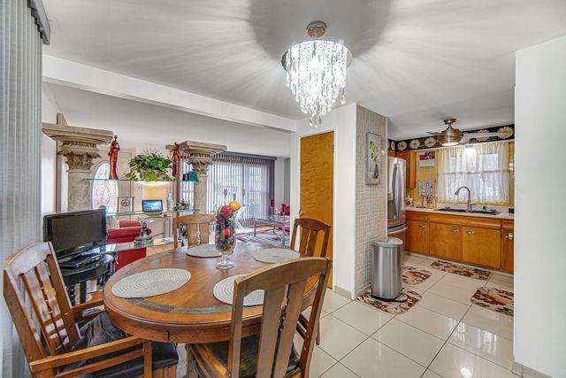 11601 S Ada Street, Chicago, IL 60643