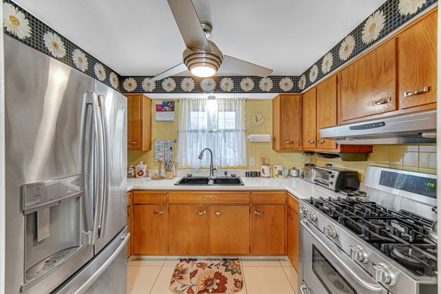 11601 S Ada Street, Chicago, IL 60643