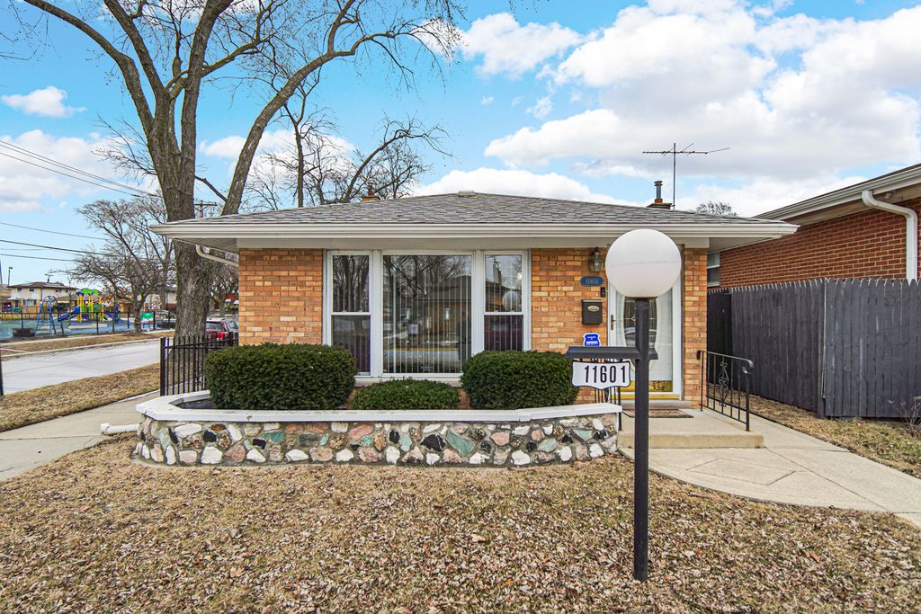 11601 S Ada Street, Chicago, IL 60643