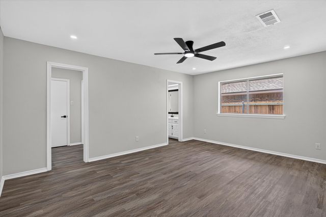 1830 Hillcroft Drive, Duncanville, TX 75137