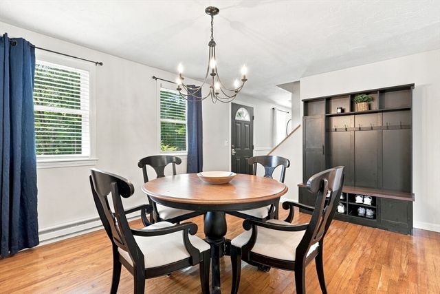 7 Lascala Ave, Plymouth, MA 02360