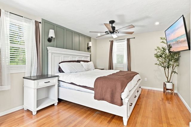 7 Lascala Ave, Plymouth, MA 02360