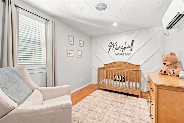 7 Lascala Ave, Plymouth, MA 02360