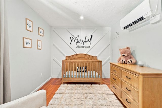 7 Lascala Ave, Plymouth, MA 02360