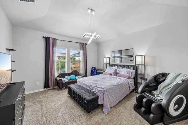 10625 High Ridge Lane, Fort Worth, TX 76108