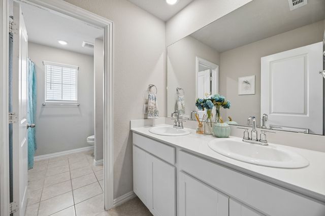 10625 High Ridge Lane, Fort Worth, TX 76108