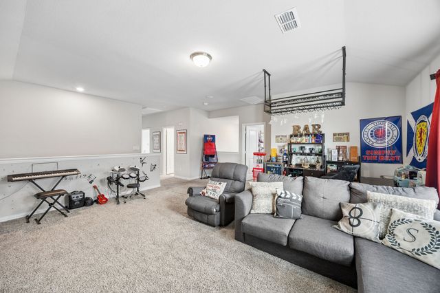 10625 High Ridge Lane, Fort Worth, TX 76108