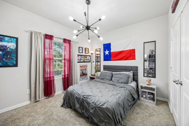 10625 High Ridge Lane, Fort Worth, TX 76108