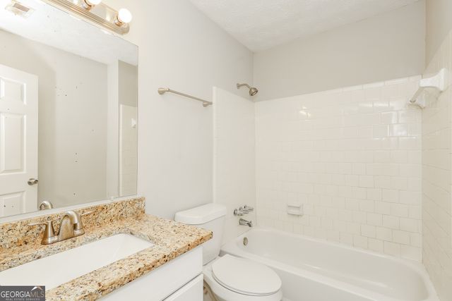 9183 Snipe Lane, Jonesboro, GA 30236