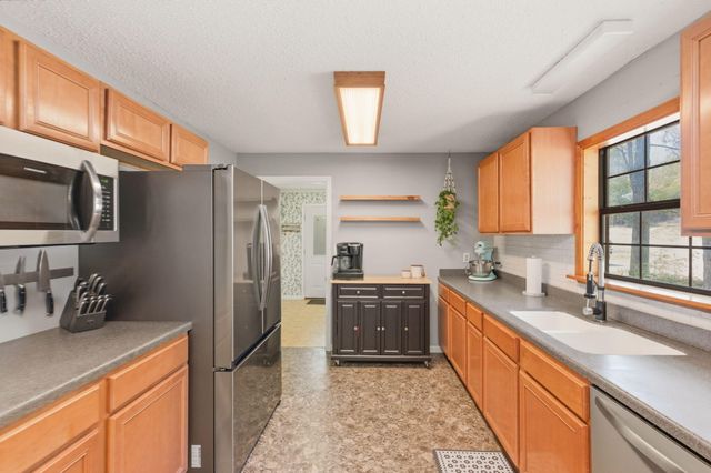 5747 J V Woolley Road, Crestview, FL 32539