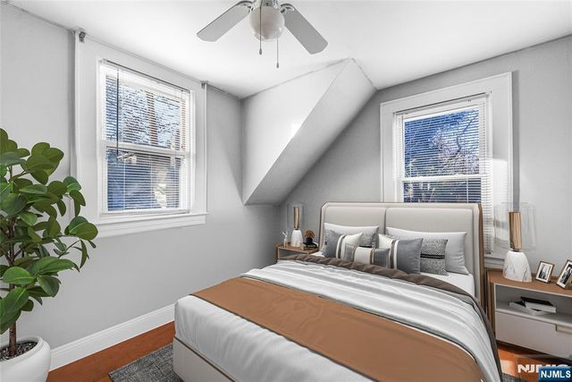 43 Esmond Place, Tenafly, NJ 07670