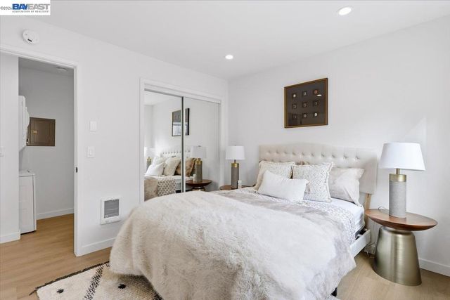 25055 COPA DEL ORO DR 102, Hayward, CA 94545