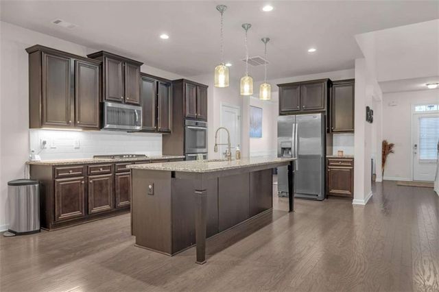 300 Brickstone Parkway, Covington, GA 30016