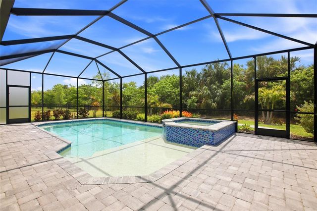 844 HEATHER LAKE AVENUE, Cape Coral, FL 33993