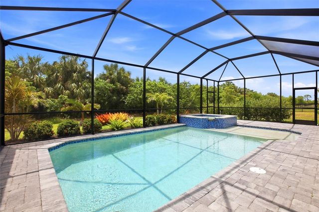 844 HEATHER LAKE AVENUE, Cape Coral, FL 33993