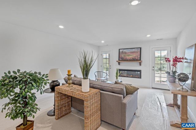 3442 ODOM CT, Charlottesville, VA 22901