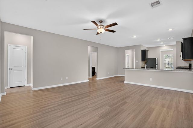 15514 Caramel Springs Drive, Conroe, TX 77303