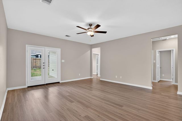 15514 Caramel Springs Drive, Conroe, TX 77303