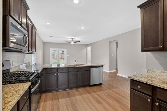 15514 Caramel Springs Drive, Conroe, TX 77303