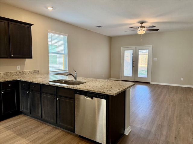 15514 Caramel Springs Drive, Conroe, TX 77303