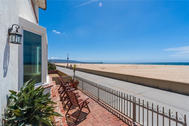 1818 The Strand 1, Hermosa Beach, CA 90254