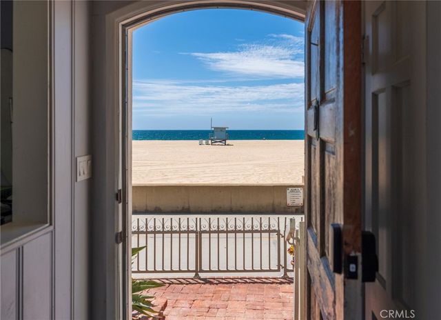 1818 The Strand 1, Hermosa Beach, CA 90254