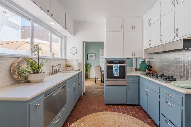 1818 The Strand 1, Hermosa Beach, CA 90254