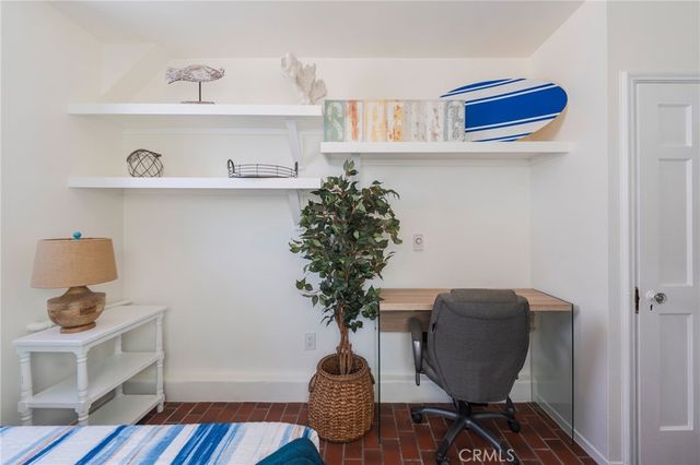 1818 The Strand 1, Hermosa Beach, CA 90254