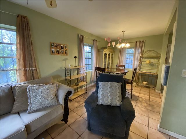 3011 NW 152nd Ter, Miami Gardens, FL 33054