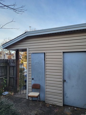 1 Shelby Rd Apt 404, Sherwood, AR 72120