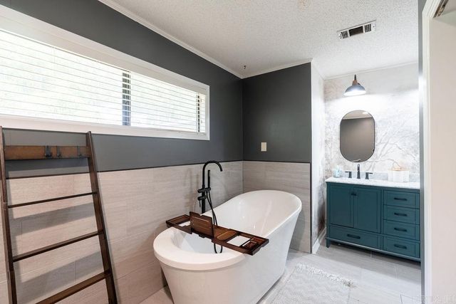 445 Tortoise Bay Road, Higden, AR 72067